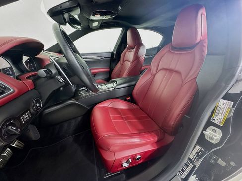 Used 2022 Maserati Ghibli Modena image 18