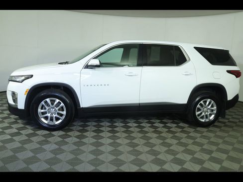 Used 2023 Chevrolet Traverse LS w/ Safety Package AWD/4WD image 16