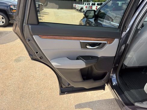 Used 2017 Honda CR-V EX image 14