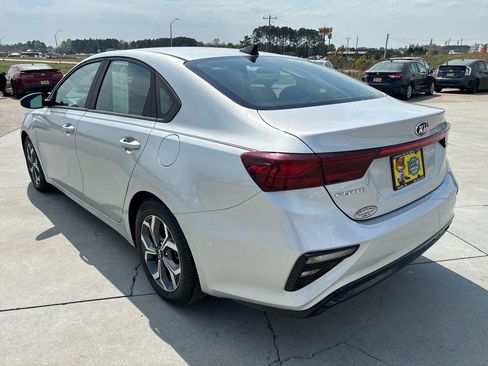 Used 2020 Kia Forte LXS image 6