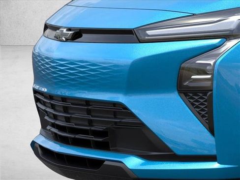 New 2027 Chevrolet Bolt LT w/ Comfort Package FWD image 13