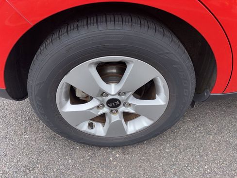 Used 2019 Kia Soul FWD image 11
