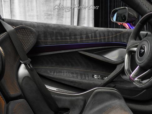 Used 2022 McLaren 765LT RWD image 30