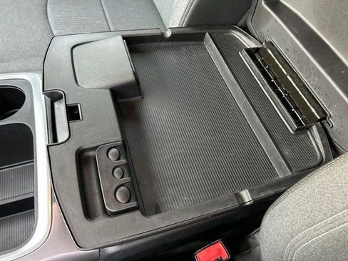 Used 2021 RAM 1500 Warlock AWD/4WD image 36