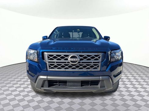 Used 2022 Nissan Frontier SV image 7