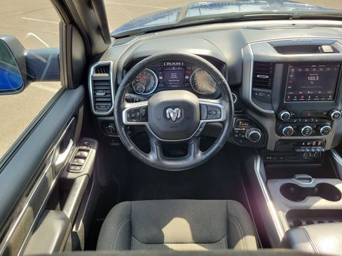 Used 2019 RAM 1500 Big Horn AWD/4WD image 10