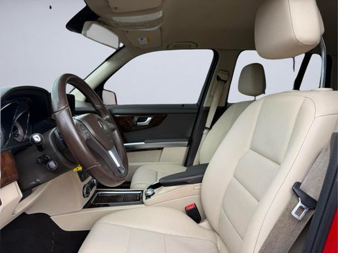 Used 2015 Mercedes-Benz GLK 350 4MATIC image 14