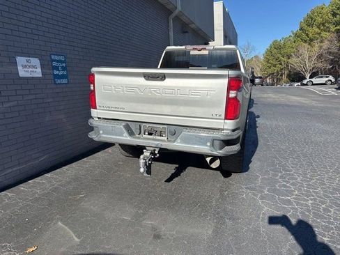 Used 2020 Chevrolet Silverado 2500 LTZ w/ LTZ Premium Package image 3