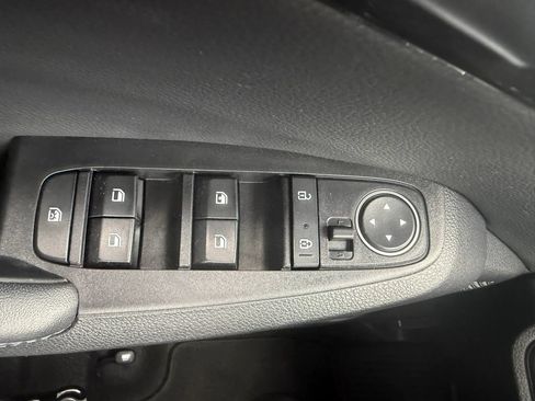 Used 2023 Kia Seltos S AWD/4WD image 27