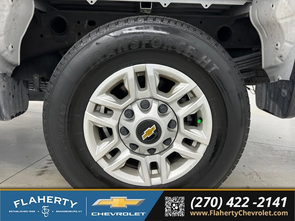 Used 2025 Chevrolet Silverado 2500 LT w/ Convenience Package AWD/4WD image 21