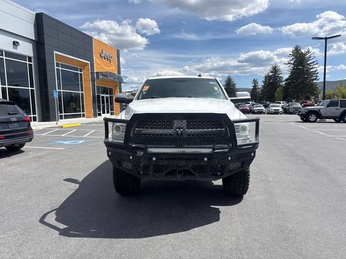 Used 2016 RAM 2500 Laramie AWD/4WD image 2