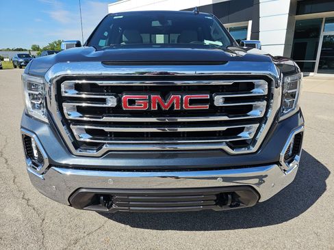 Used 2020 GMC Sierra 1500 SLT w/ SLT Premium Package AWD/4WD image 2