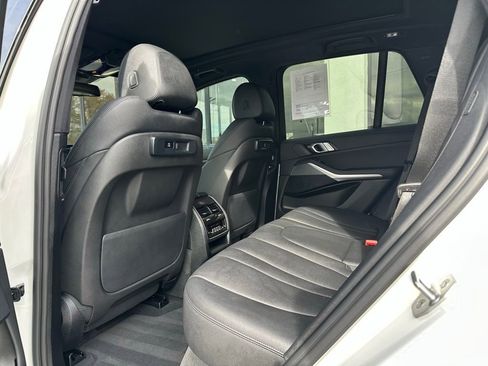 Used 2022 BMW X5 xDrive40i image 21