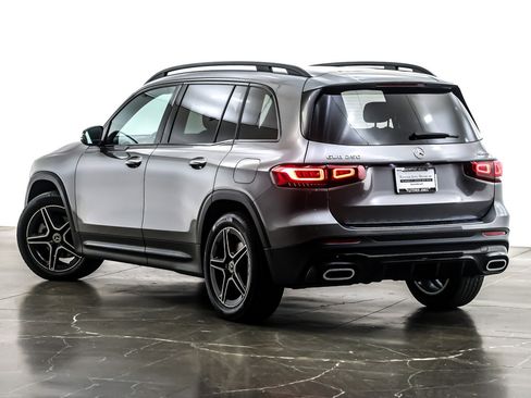 Used 2022 Mercedes-Benz GLB 250 4MATIC image 13