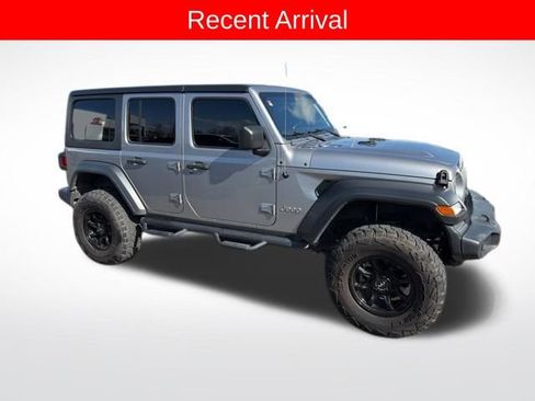 Used 2019 Jeep Wrangler Unlimited Sport S image 1