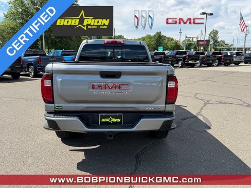Certified 2023 GMC Canyon AT4 w/ AT4 Premium Package AWD/4WD image 5
