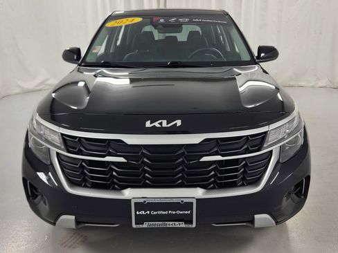 Used 2024 Kia Seltos LX AWD/4WD image 8
