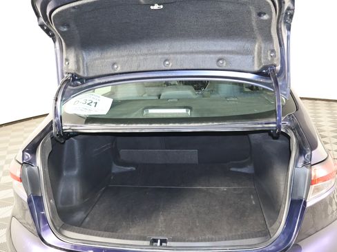 Used 2024 Toyota Corolla LE image 47