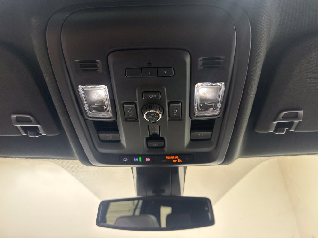 Used 2022 GMC Yukon Denali AWD/4WD image 28