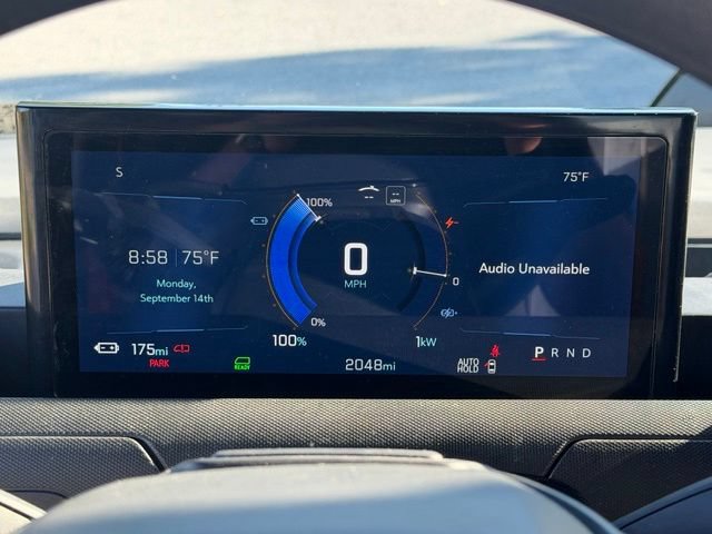 Used 2024 Chevrolet Brightdrop 600 w/ Commercial Equipment Package AWD/4WD image 25