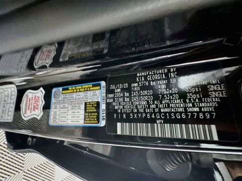 Used 2025 Kia Telluride S FWD image 12