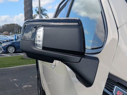 New 2026 GMC Sierra 1500 AT4X AWD/4WD image 15