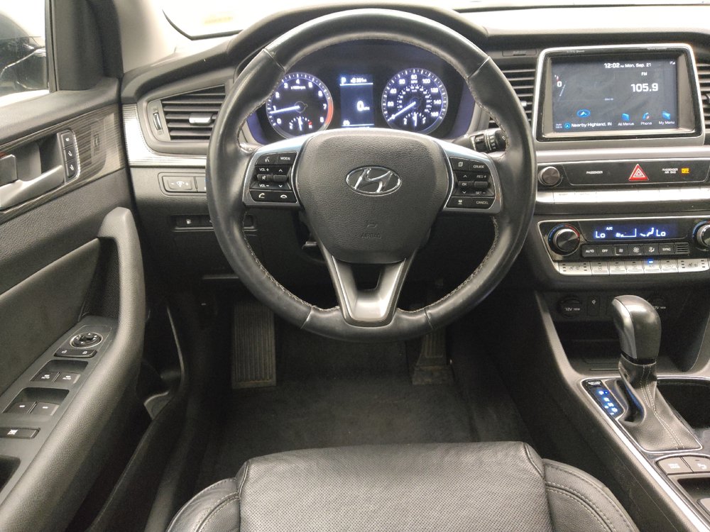 Used 2018 Hyundai Sonata Limited w/ Limited Ultimate Package 03 FWD image 22