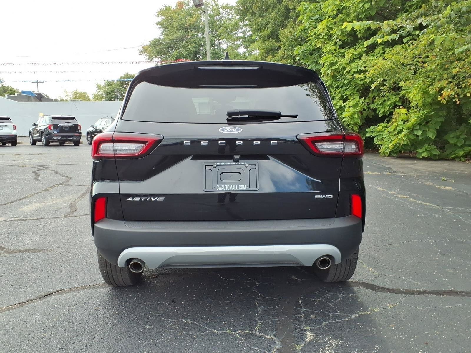 Certified 2024 Ford Escape Active AWD/4WD image 11