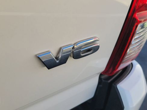 Used 2023 Toyota Tacoma SR5 image 5