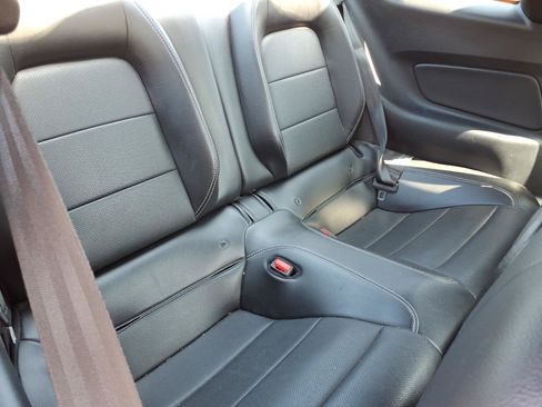 Used 2022 Ford Mustang Premium RWD image 9