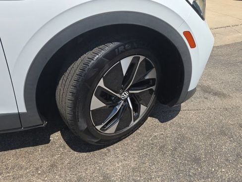 Used 2021 Volkswagen ID.4 Pro RWD image 45
