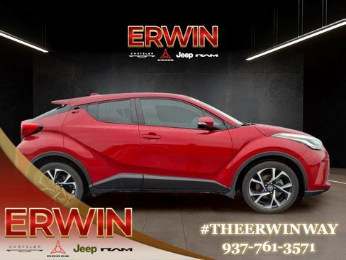 Used 2022 Toyota C-HR XLE FWD image 8