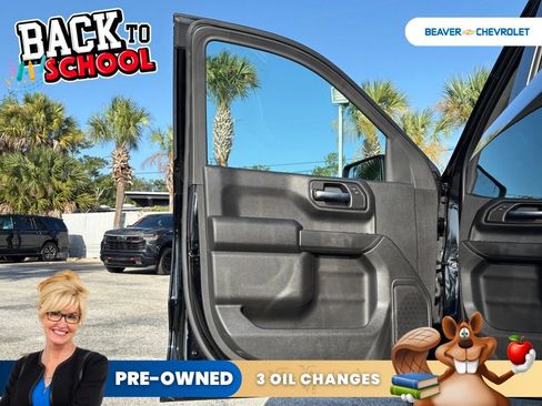 Used 2025 Chevrolet Silverado 1500 Custom Trail Boss w/ Dark Appearance Package AWD/4WD image 29
