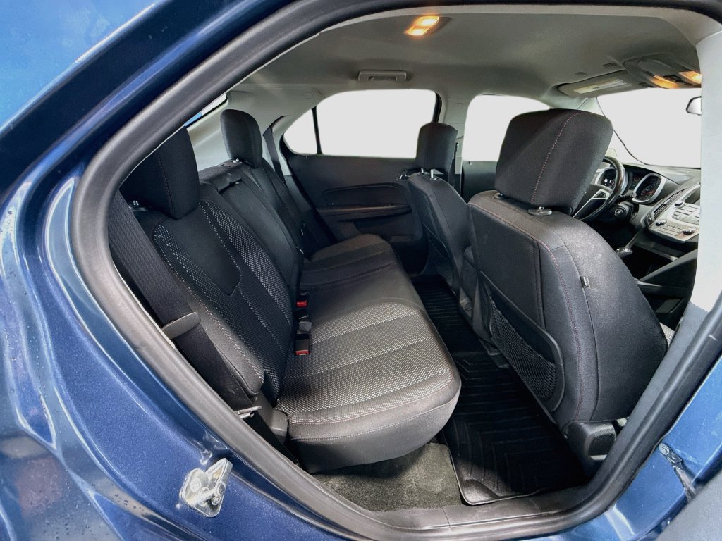 Used 2017 Chevrolet Equinox LT w/ Convenience Package FWD image 25