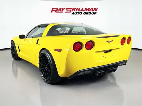 Used 2007 Chevrolet Corvette Coupe w/ Preferred Equipment Group RWD image 5
