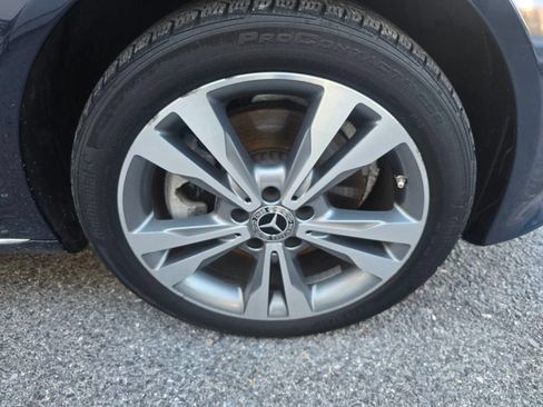 Used 2020 Mercedes-Benz C 300 4MATIC Sedan image 25