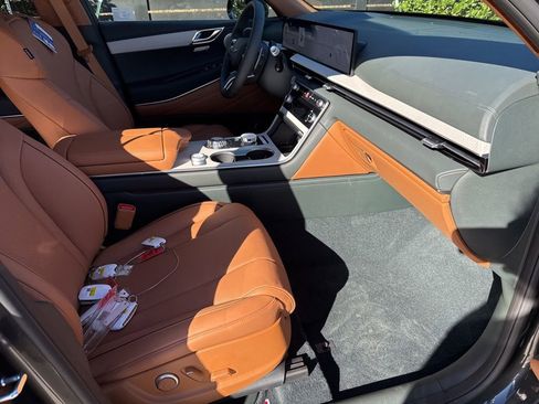 New 2026 Genesis GV80 2.5T Prestige image 11