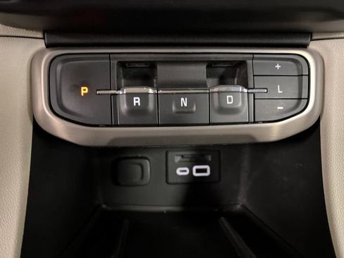 Certified 2023 GMC Acadia Denali FWD image 16