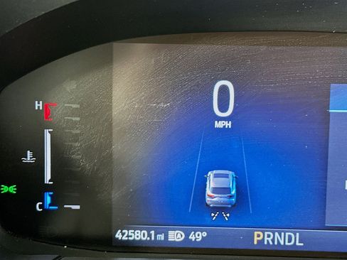 Used 2024 Ford Escape ST-Line image 18