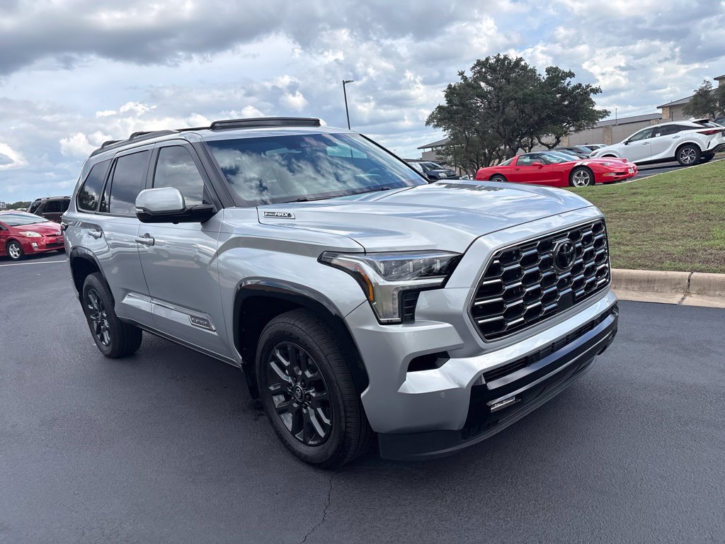 Used 2026 Toyota Sequoia Platinum AWD/4WD image 7