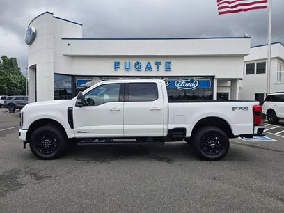 New 2026 Ford F250 Lariat w/ Black Appearance Package