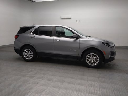 Used 2023 Chevrolet Equinox LT w/ LPO, Floor Liner Package image 11