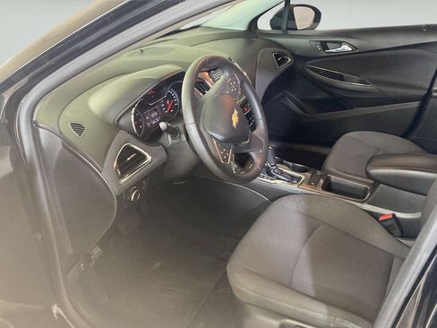 Used 2019 Chevrolet Cruze LT FWD image 11