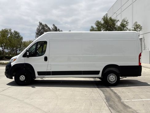 Used 2023 RAM ProMaster 3500 FWD image 6