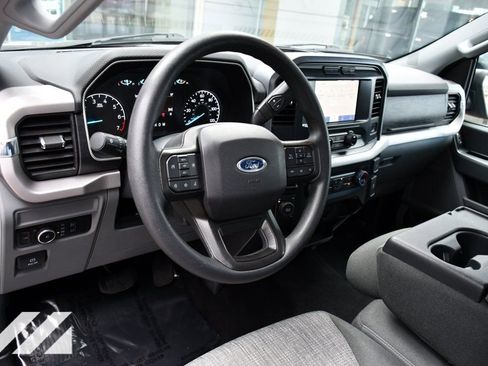 Used 2023 Ford F150 XLT image 29