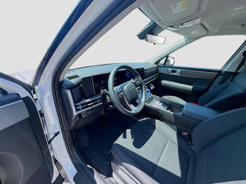 New 2026 Hyundai Santa Fe SE FWD image 7