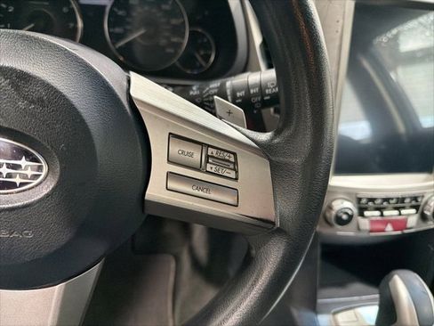 Used 2011 Subaru Outback 2.5i image 17