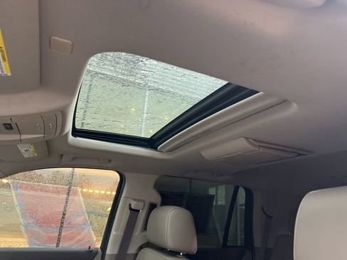 Used 2019 GMC Yukon SLT w/ Premium Edition image 35