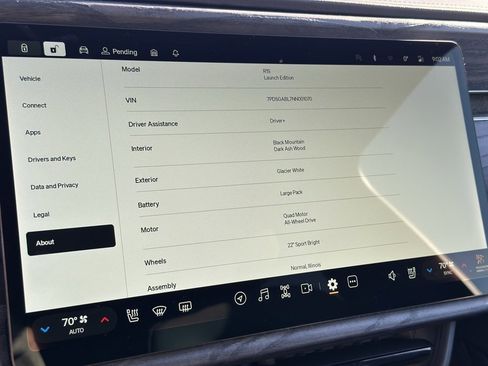 Used 2022 Rivian R1S Launch Edition image 44