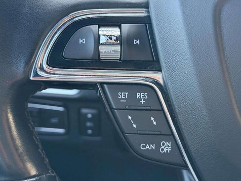 Used 2020 Lincoln Navigator L Reserve image 37